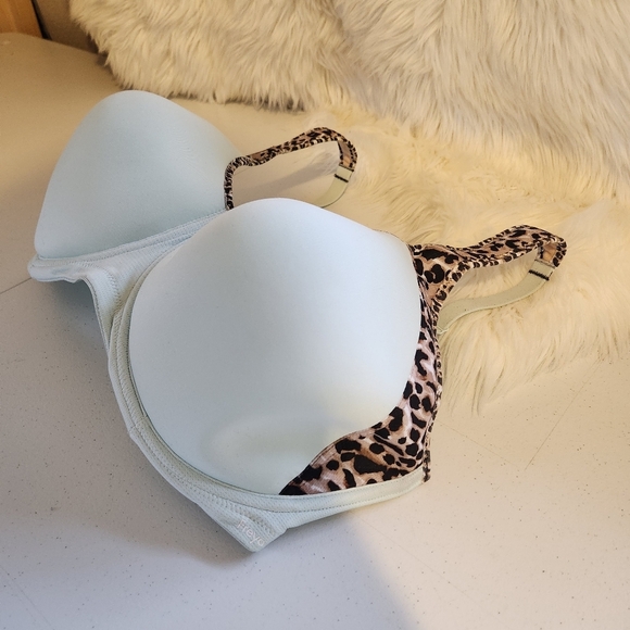 Freya Sonic Moulded Sports Bra Leopard Aqua Blue Underwire High Impact Size 38i - Picture 3 of 7